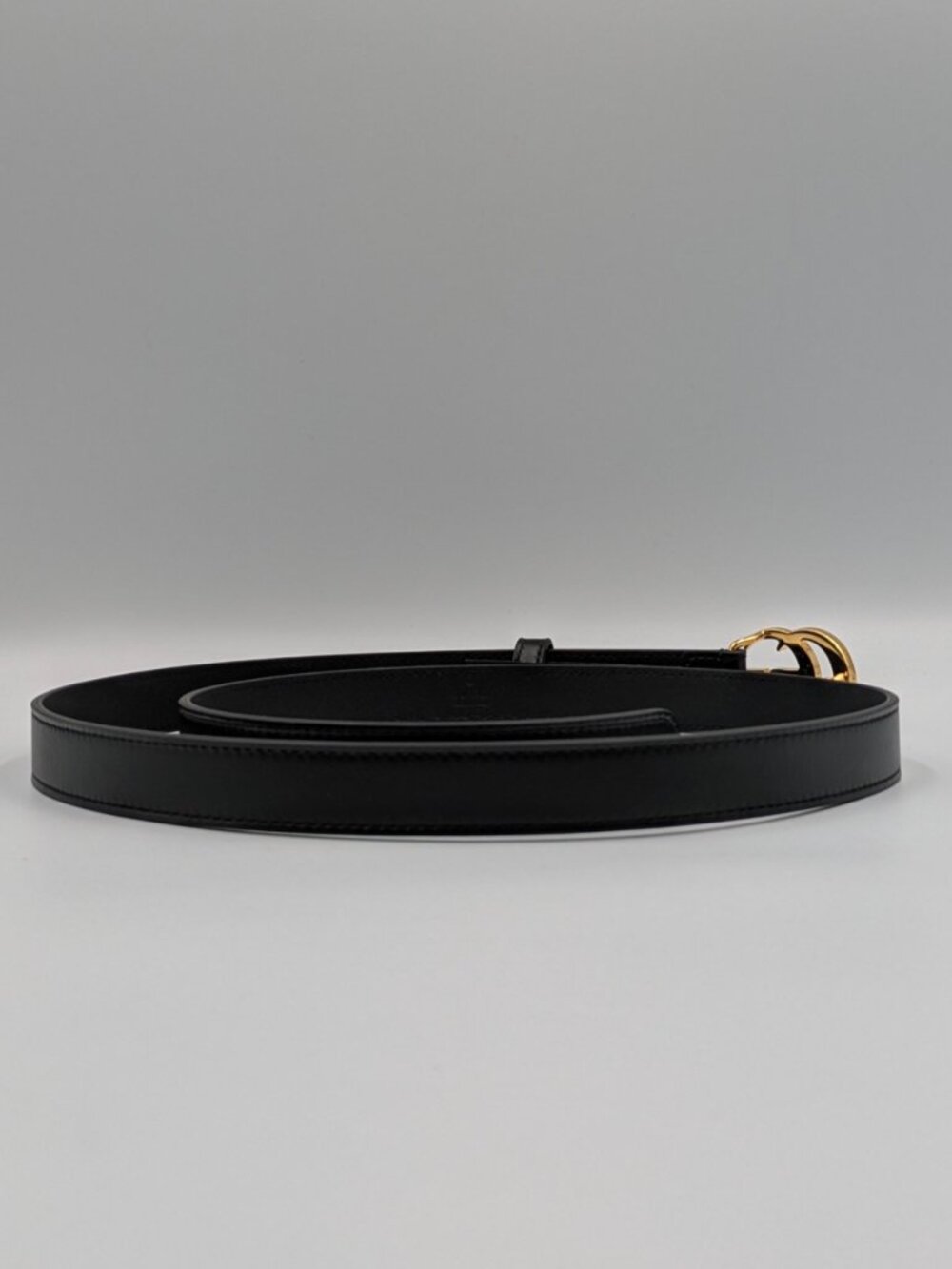 Gucci Women’s GG Marmont Plutone Calfskin W20mm Thin Belt Black 95cm 409417 - Picture 3 of 9